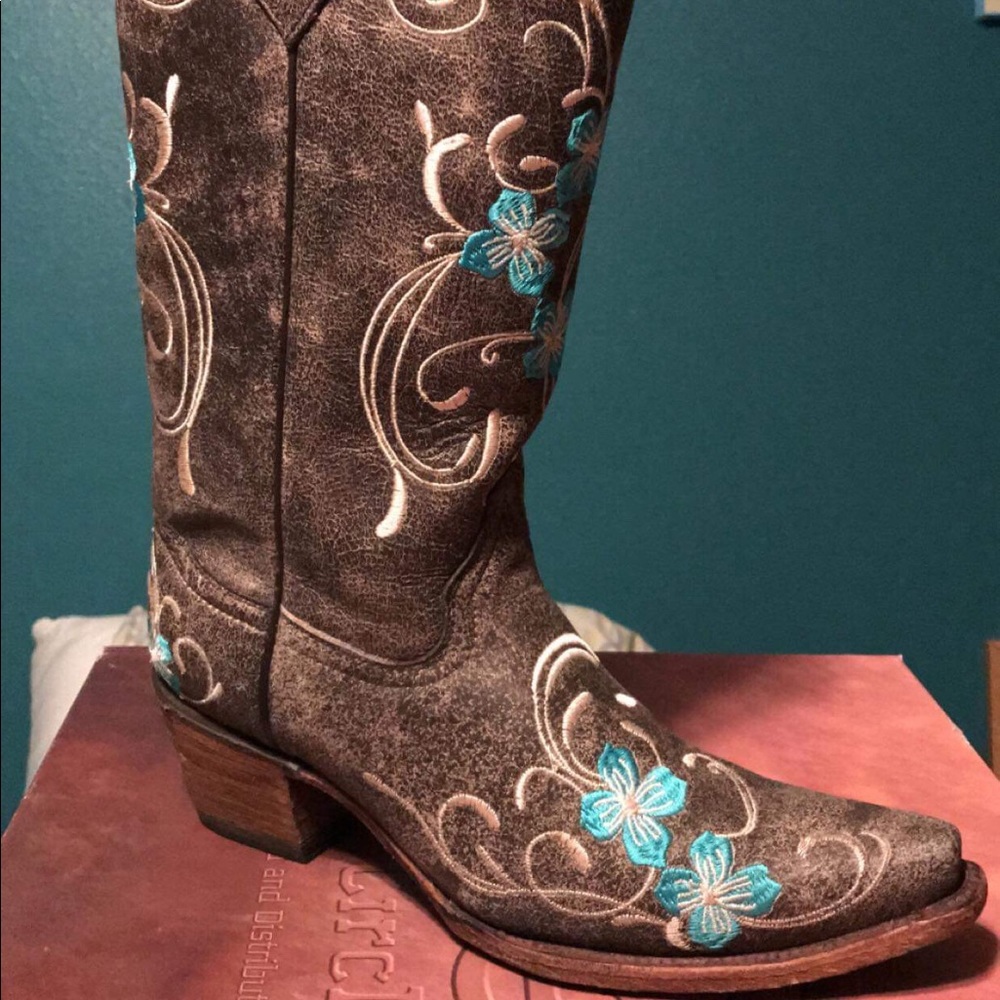 Circle G Boots by Corral
